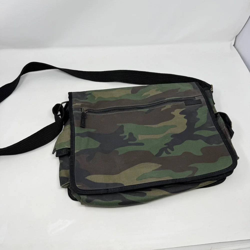 Vtg y2k Fossil Messenger Bag Camo Canvas Crossbody Bag Woodland Camouflage